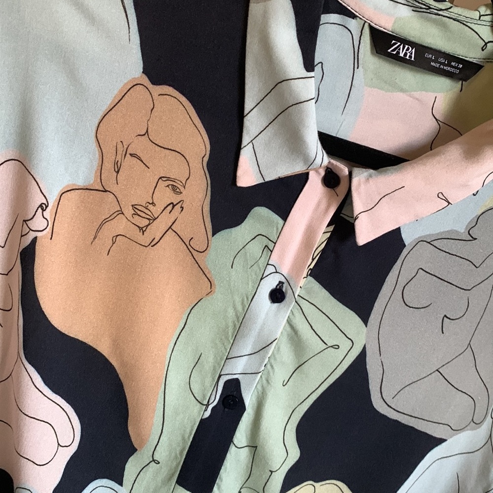 Zara Face Print Multicolor Pastel Shirt Women’s Size L